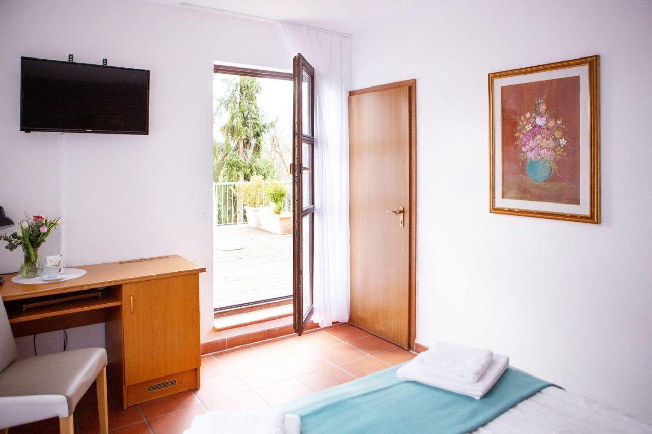 Hotel Sofra Фюрт Экстерьер фото