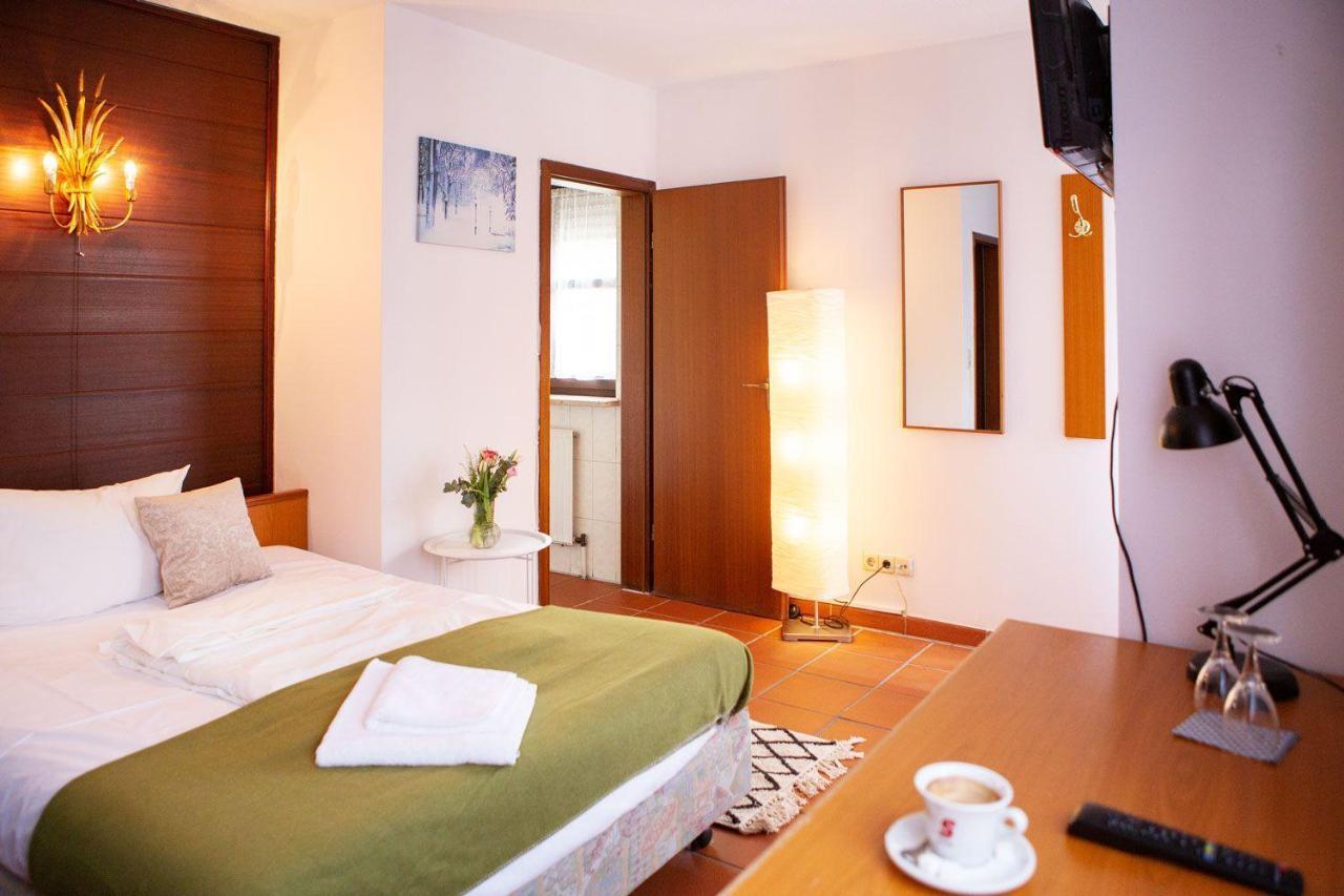 Hotel Sofra Фюрт Экстерьер фото